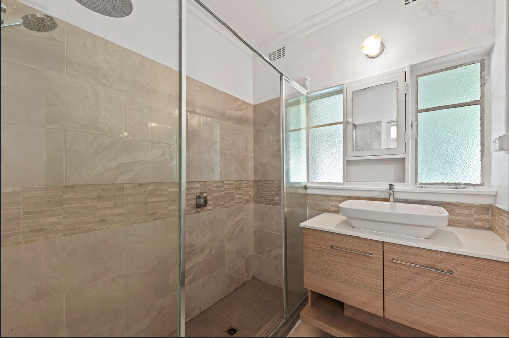 36 Law Street, Heidelberg Heights VIC 3081