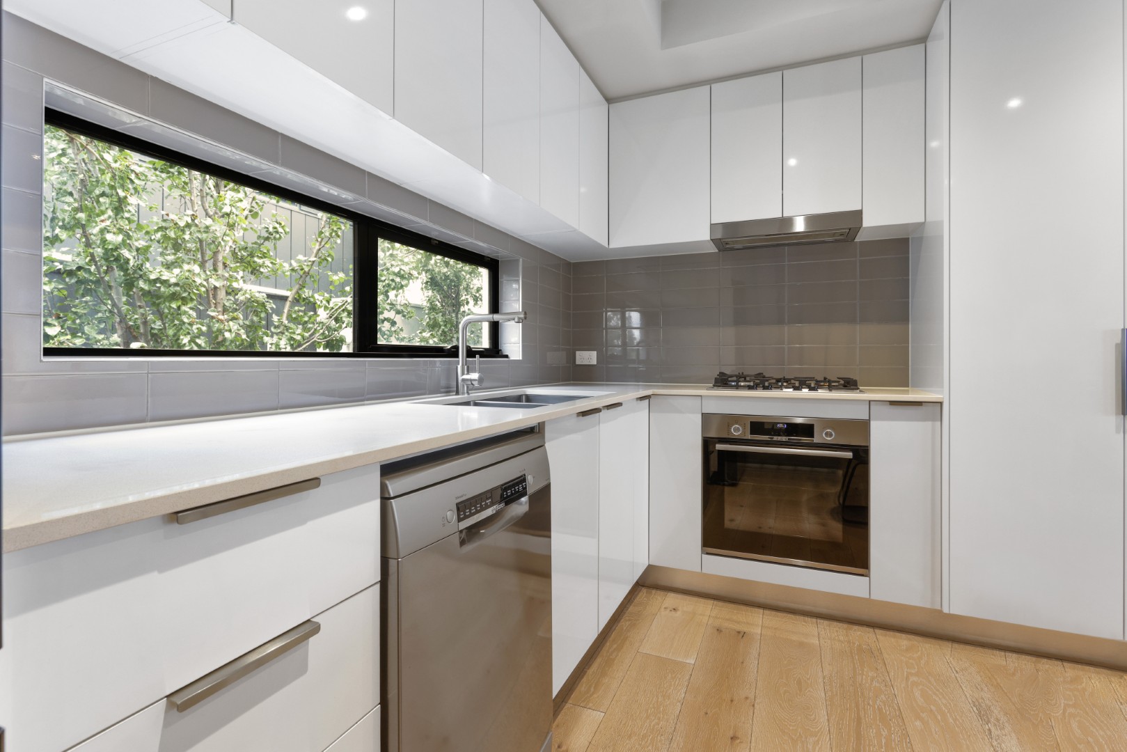 2/1102 Nepean Highway, Highett VIC 3190