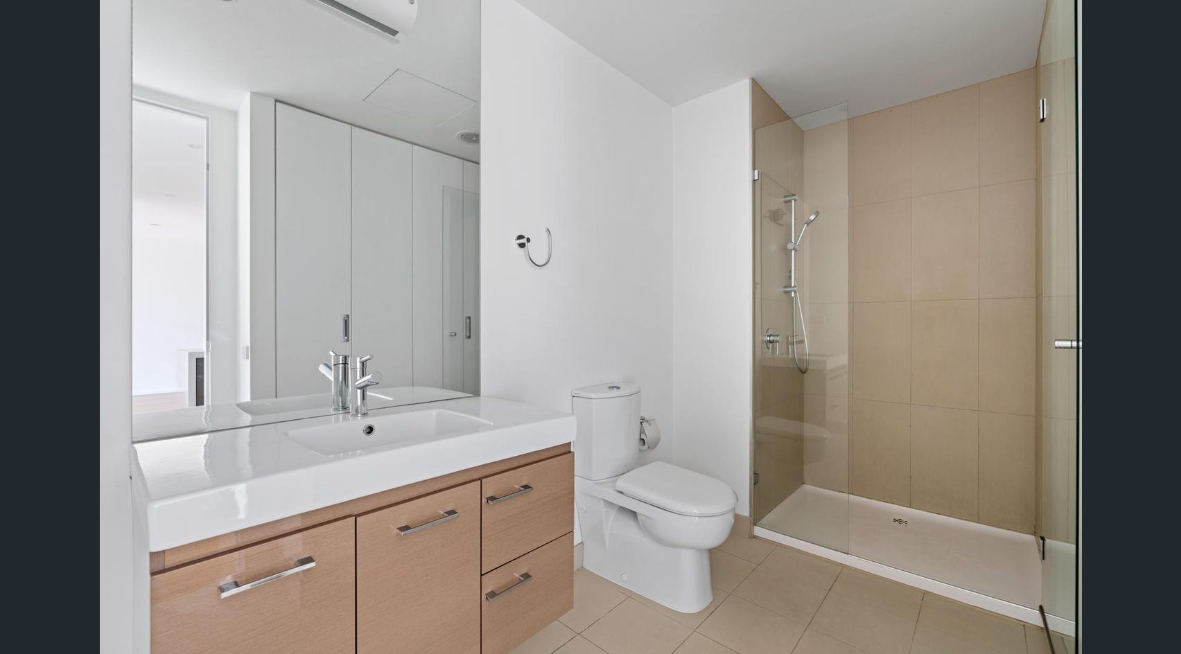 705/2 Plenty Road, Preston VIC 3072