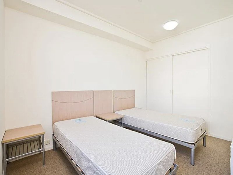 438/800 Swanston Street, Carlton
