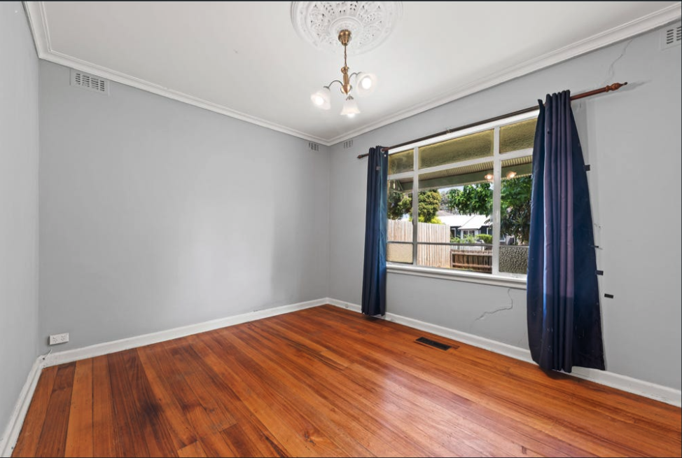 36 Law Street, Heidelberg Heights VIC 3081