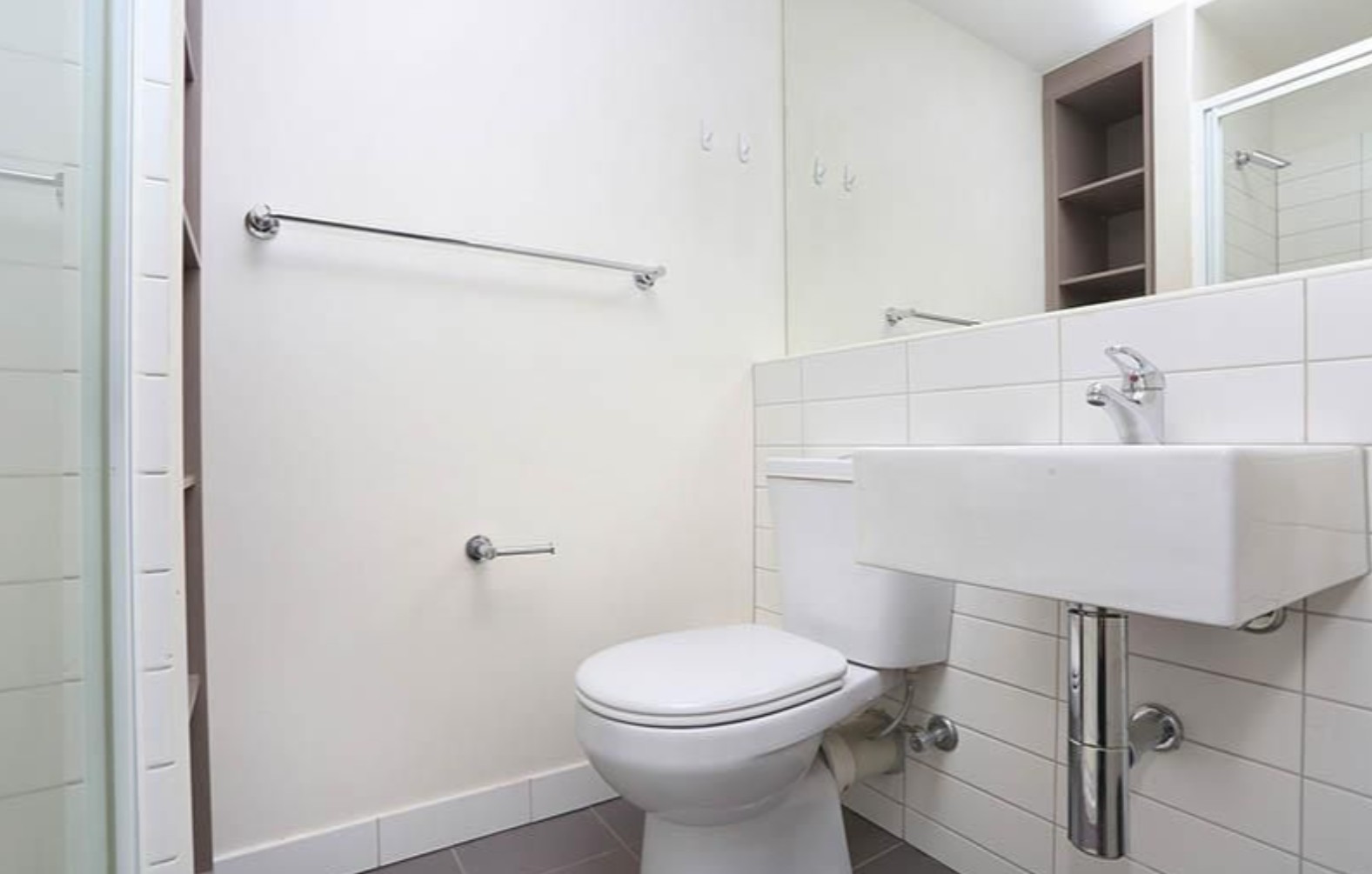 UNIT 24, 589-591 GLENFERRIE RD, HAWTHORN
